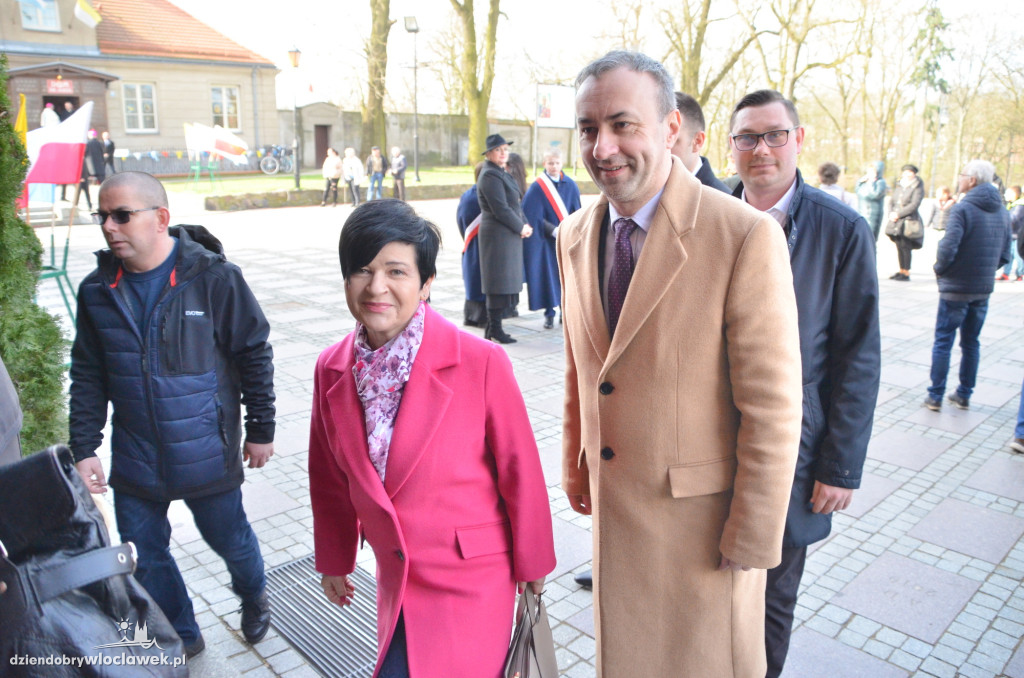 Prymas Polak i kardynał Nycz w katedrze