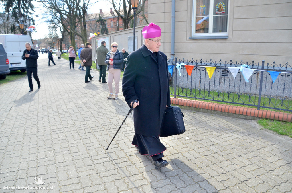Prymas Polak i kardynał Nycz w katedrze