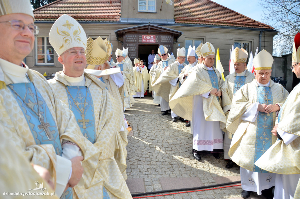 Prymas Polak i kardynał Nycz w katedrze