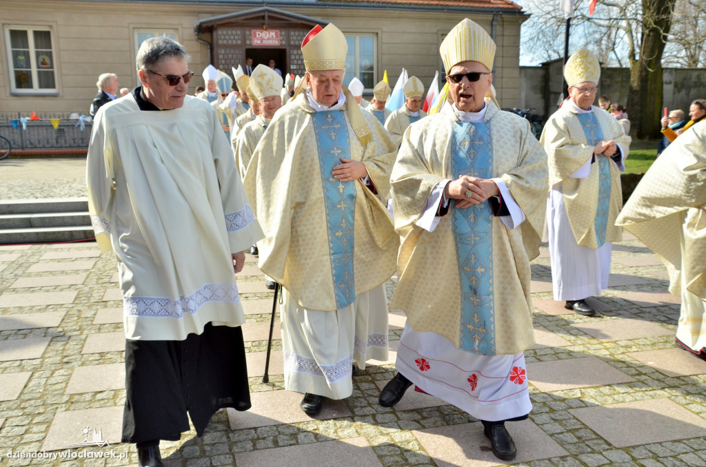 Prymas Polak i kardynał Nycz w katedrze