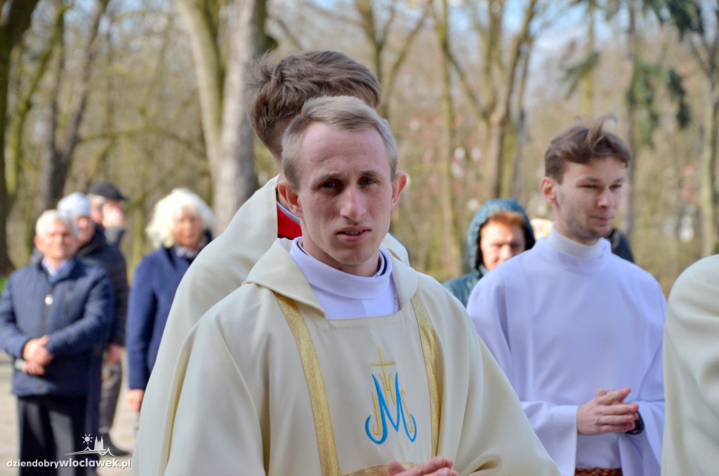 Prymas Polak i kardynał Nycz w katedrze