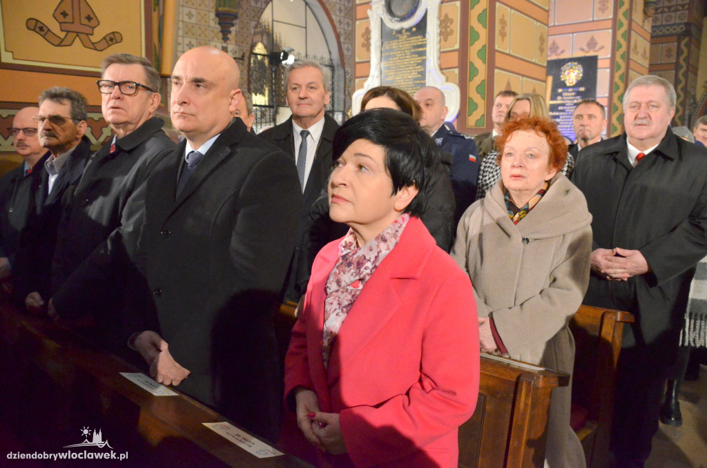 Prymas Polak i kardynał Nycz w katedrze