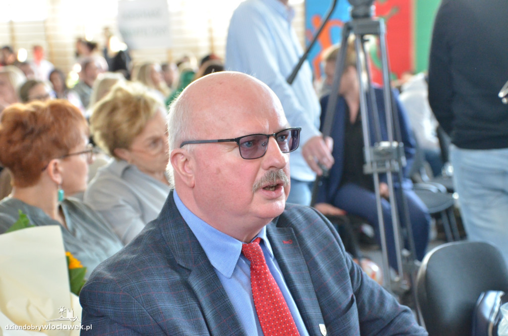 Otwarcie hali sportowej w ZS nr 2 w Brześciu Kuj.