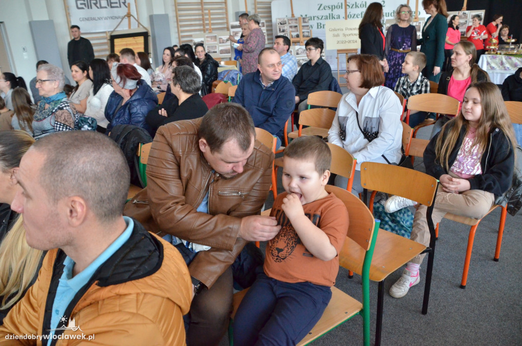 Otwarcie hali sportowej w ZS nr 2 w Brześciu Kuj.
