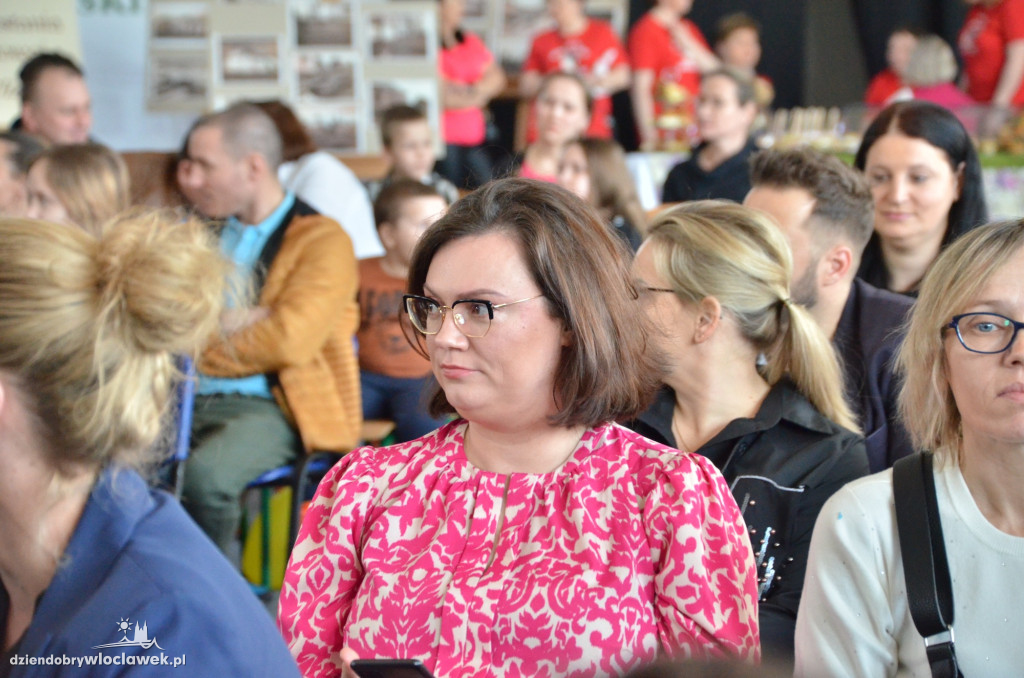 Otwarcie hali sportowej w ZS nr 2 w Brześciu Kuj.