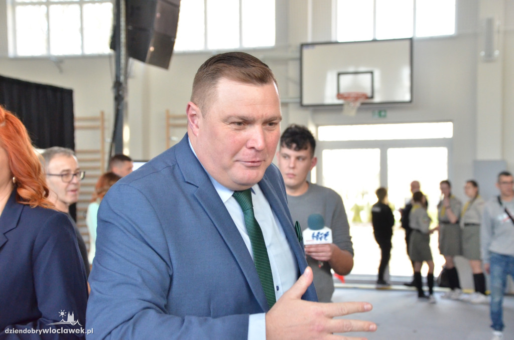 Otwarcie hali sportowej w ZS nr 2 w Brześciu Kuj.