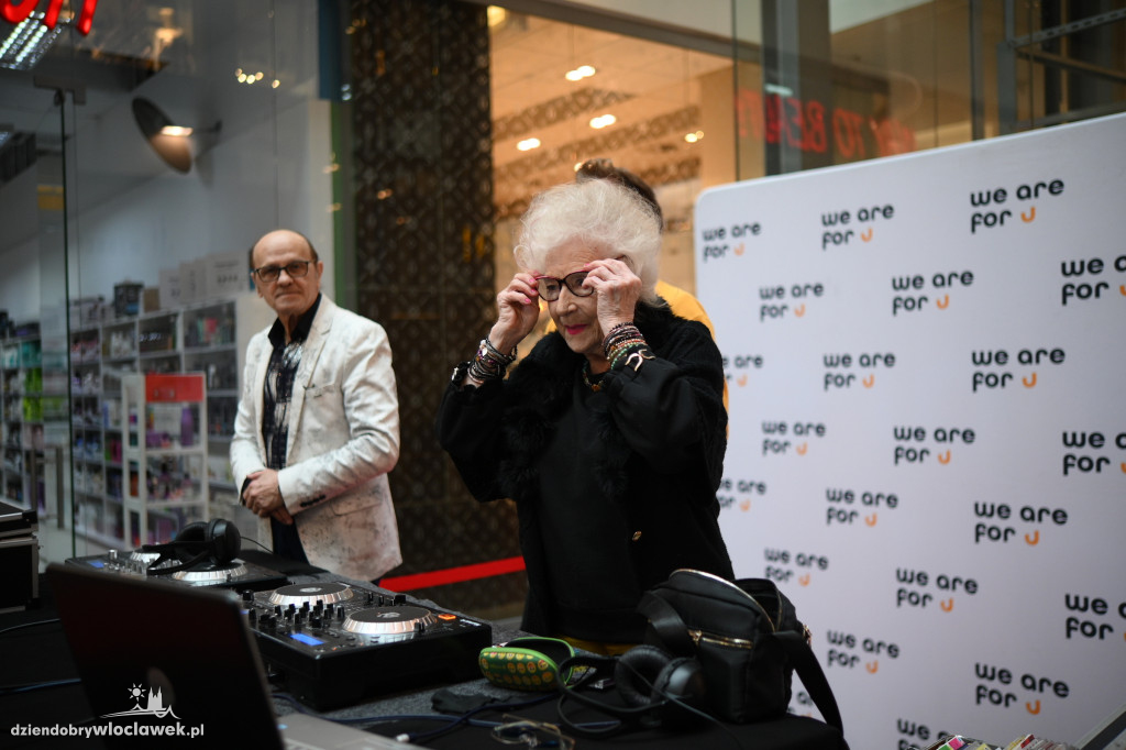 Przywitanie wiosny z Dj Viką