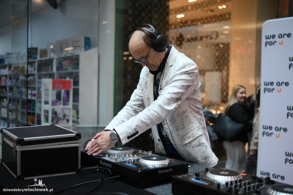 Przywitanie wiosny z Dj Viką