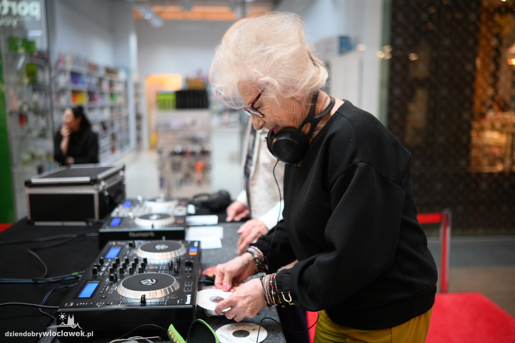 Przywitanie wiosny z Dj Viką