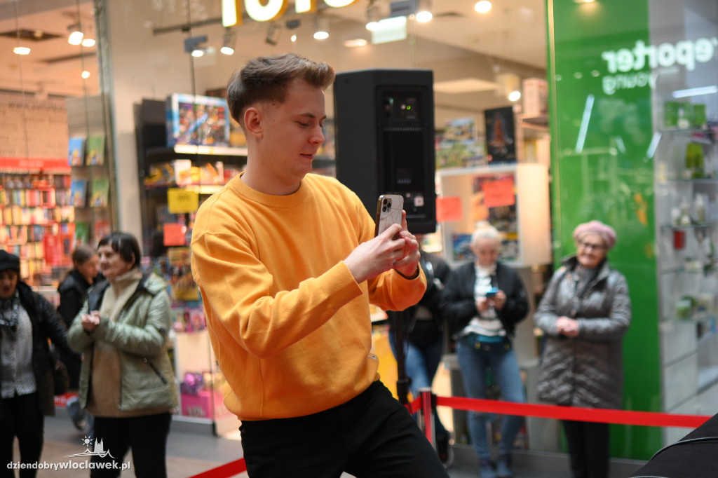 Przywitanie wiosny z Dj Viką
