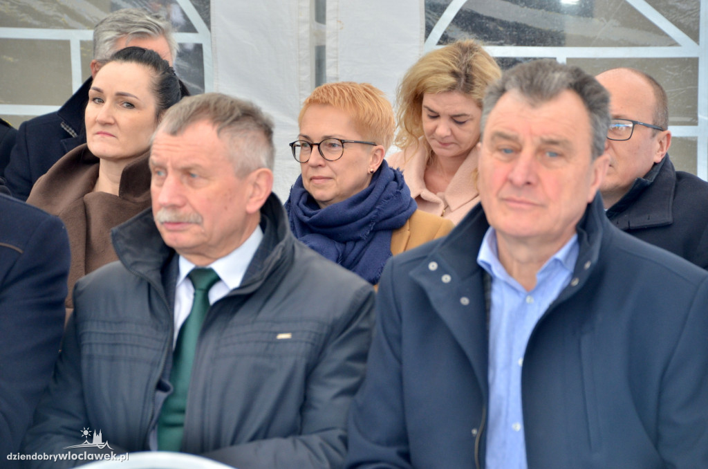 W Nasiegniewie  zbudowano dwie 