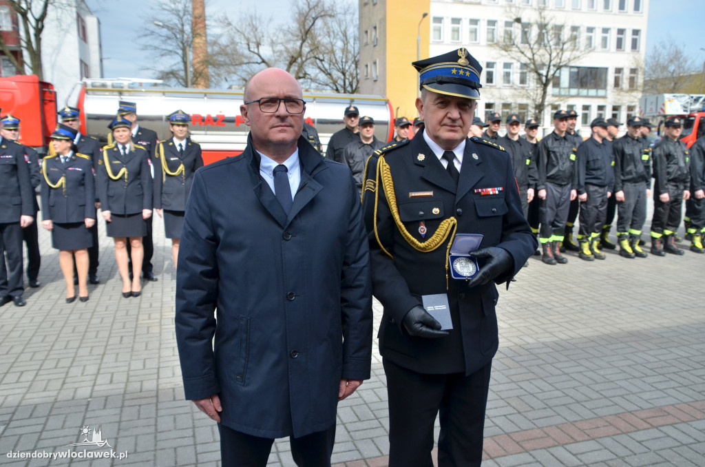 Strażacy otrzymali medal Prezydenta Włocławka
