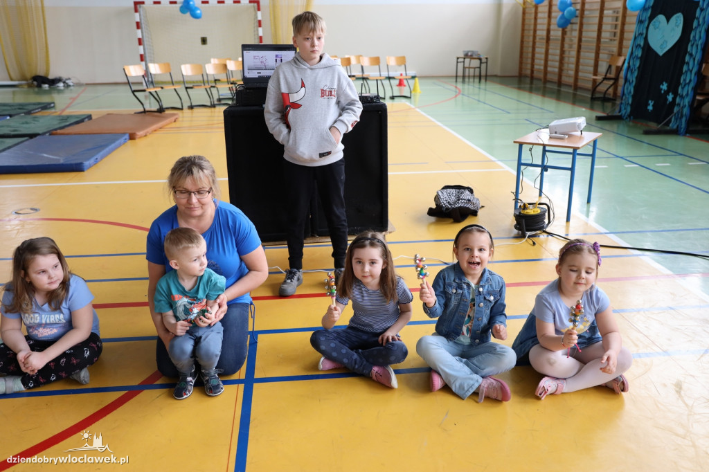 Światowy Dzień Świadomości Autyzmu w SP w Wieńcu