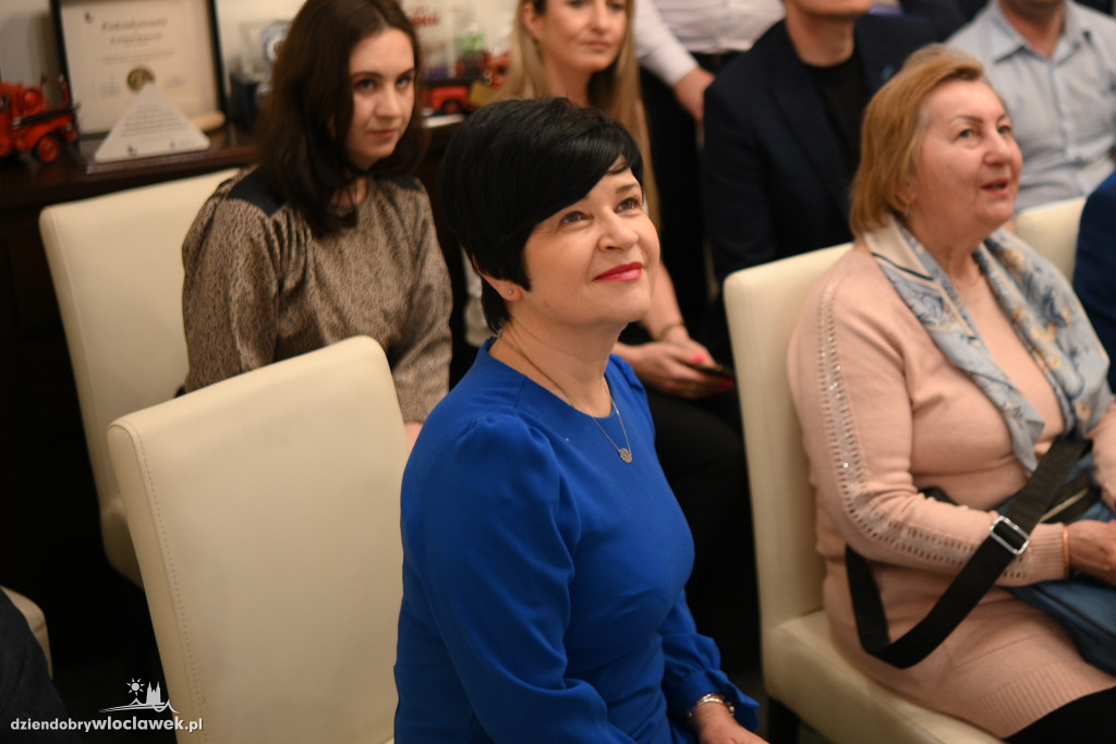 Wieczór wyborczy w biurze poselskim PiS