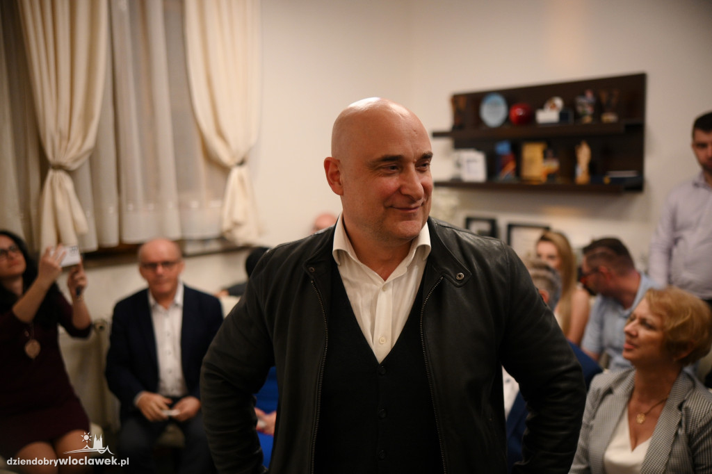Wieczór wyborczy w biurze poselskim PiS