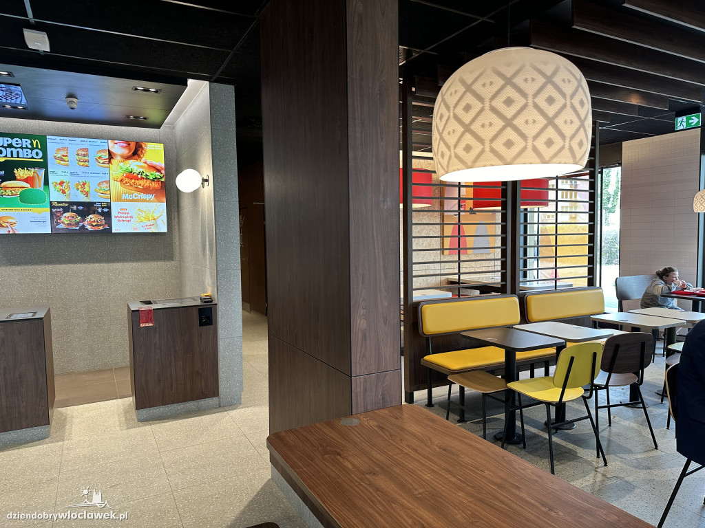 McDonald's przy Witosa już otwarty po remoncie