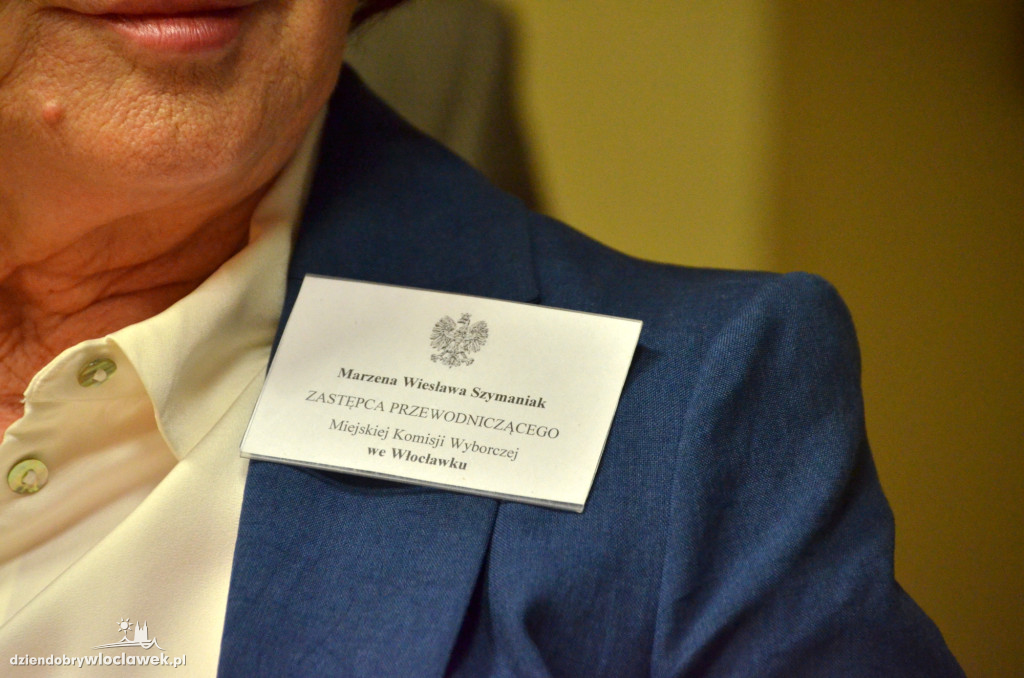 Nowi miejscy radni odebrali zaświadczenia o wyborze