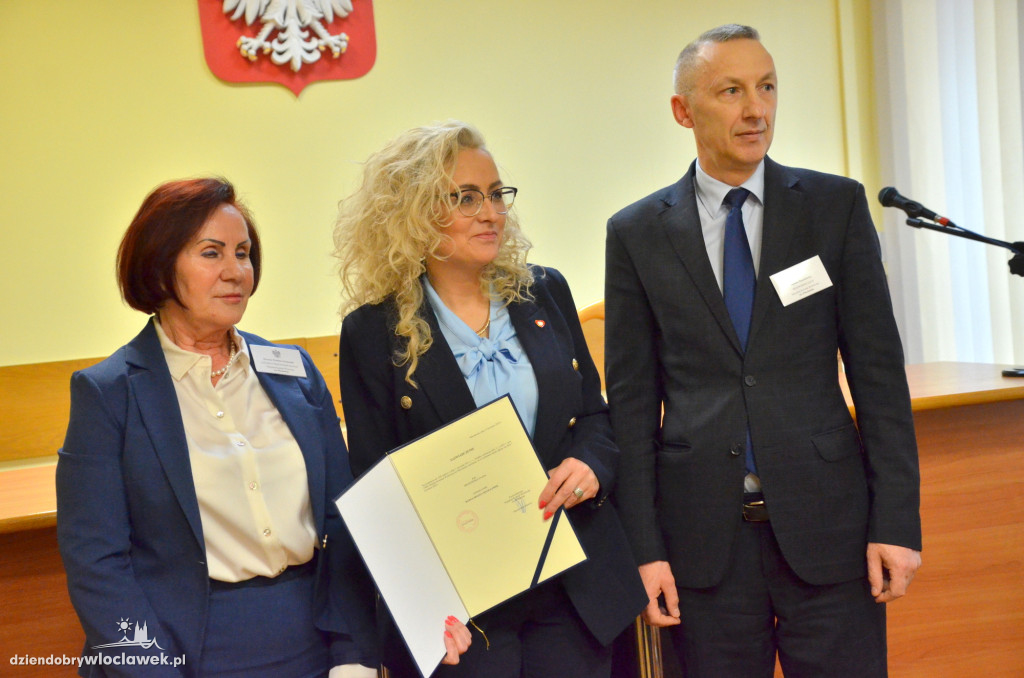 Nowi miejscy radni odebrali zaświadczenia o wyborze