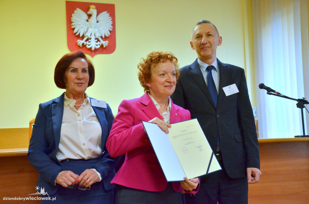 Nowi miejscy radni odebrali zaświadczenia o wyborze