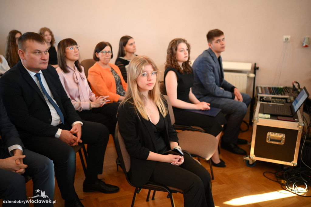 Zakończenie roku maturzystów w LZK