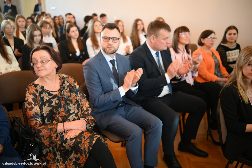 Zakończenie roku maturzystów w LZK