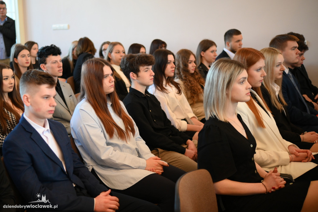 Zakończenie roku maturzystów w LZK