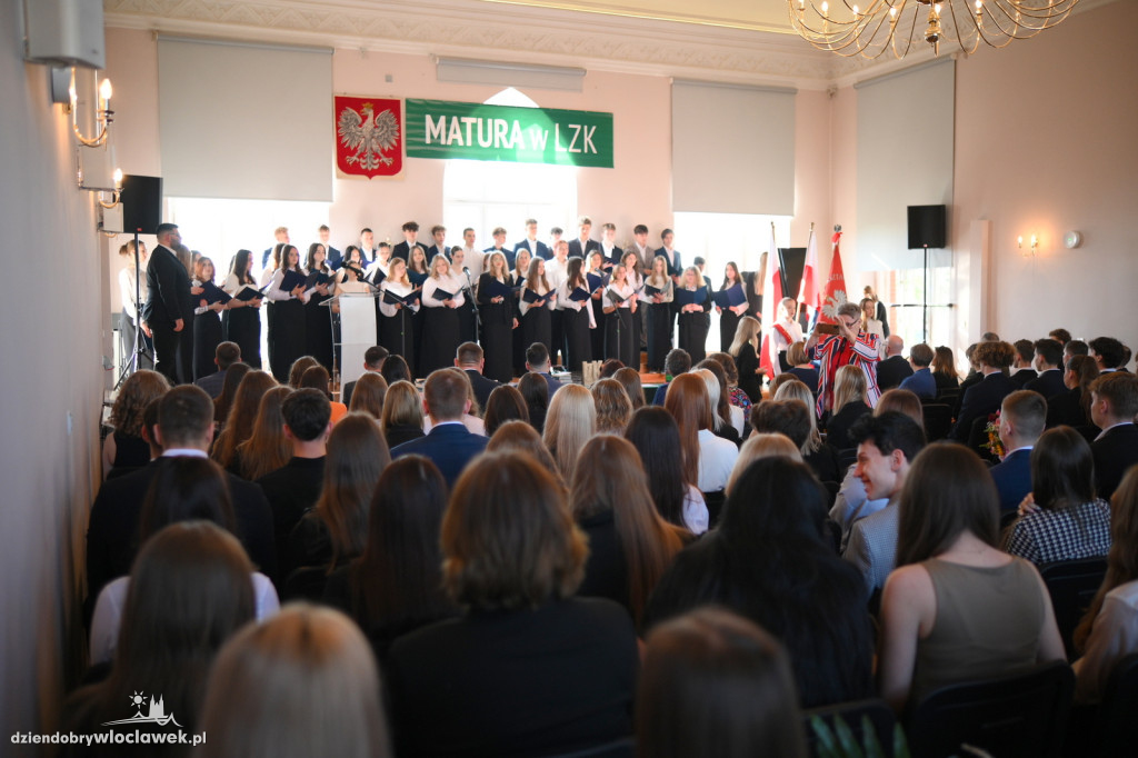 Zakończenie roku maturzystów w LZK
