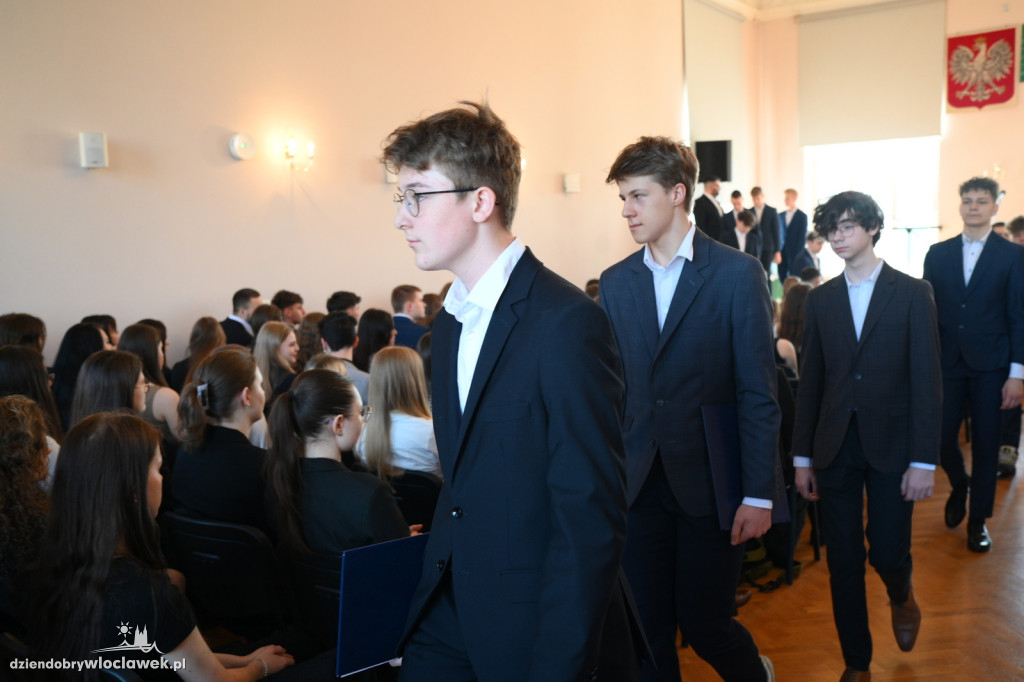 Zakończenie roku maturzystów w LZK