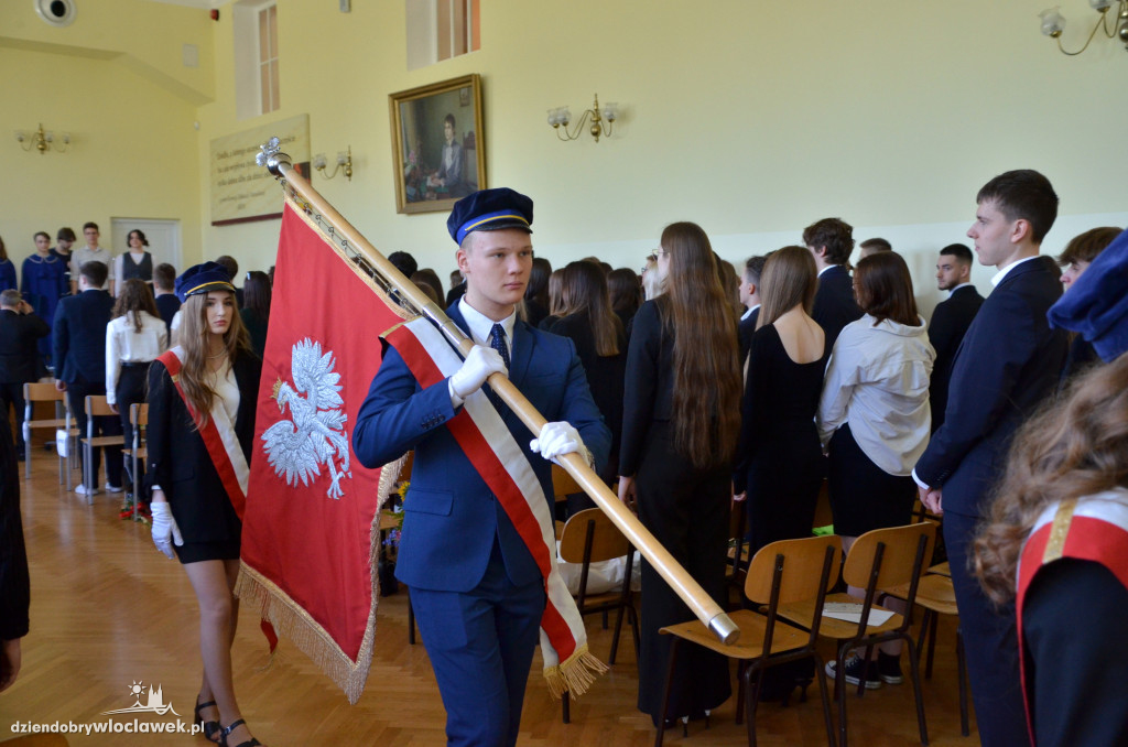 Maturzyści skończyli naukę w LMK