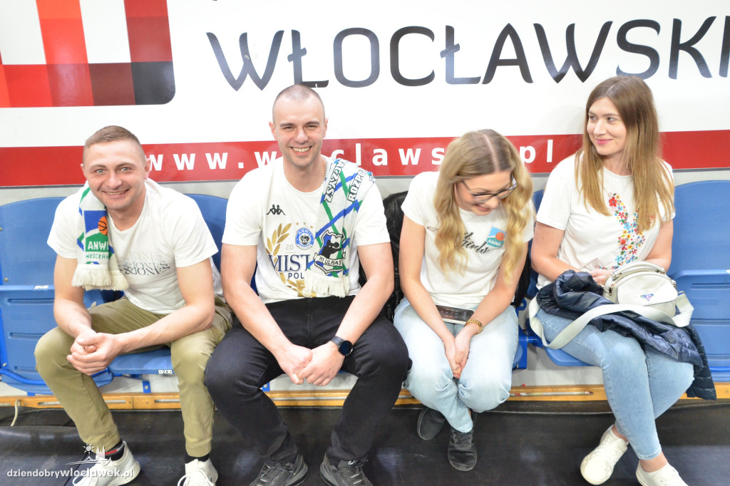 Kibice na meczu Anwil vs Twarde Pierniki