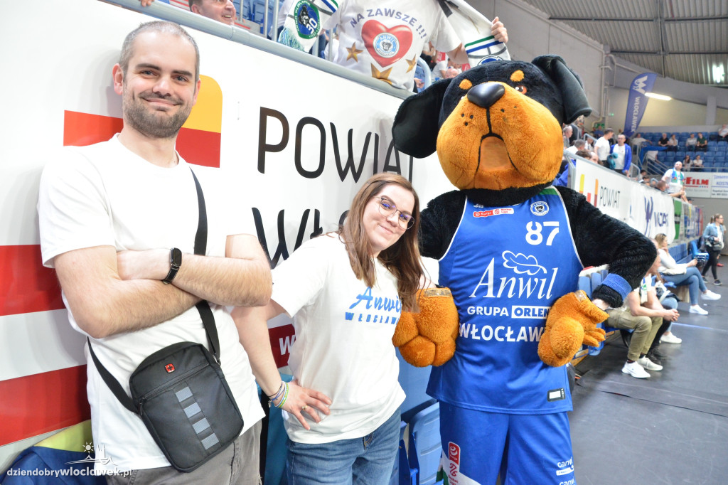 Kibice na meczu Anwil vs Twarde Pierniki