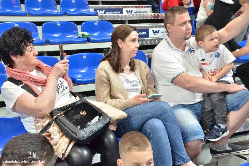 Kibice na meczu Anwil vs Twarde Pierniki