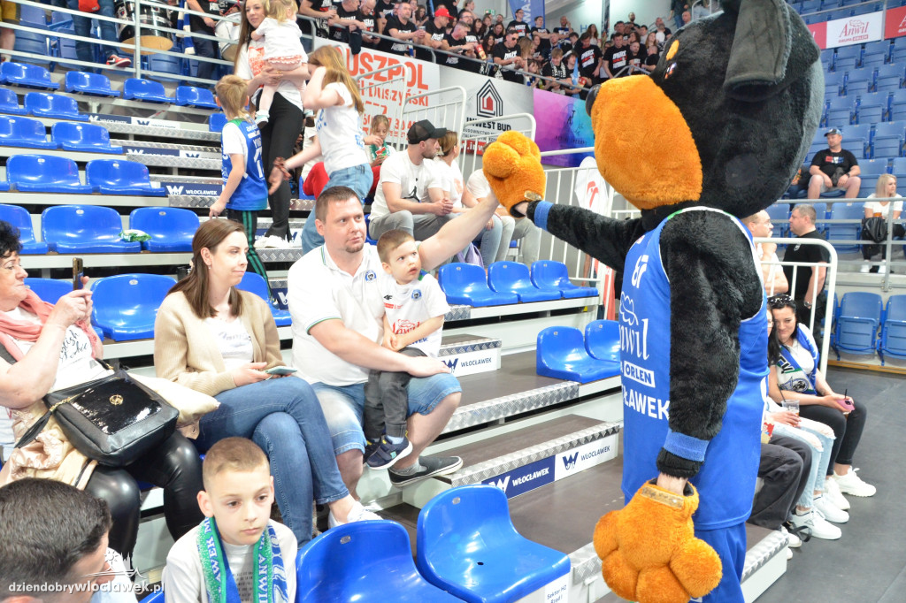 Kibice na meczu Anwil vs Twarde Pierniki