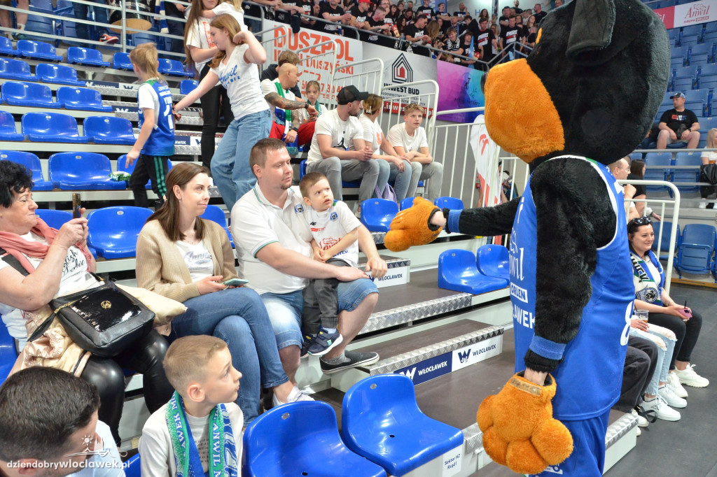 Kibice na meczu Anwil vs Twarde Pierniki