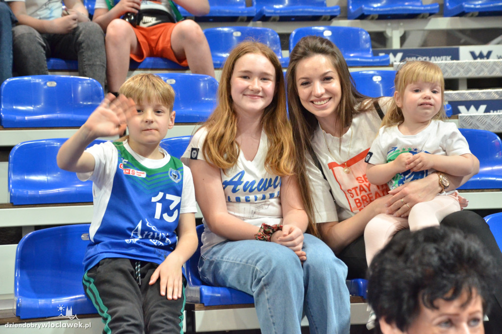 Kibice na meczu Anwil vs Twarde Pierniki