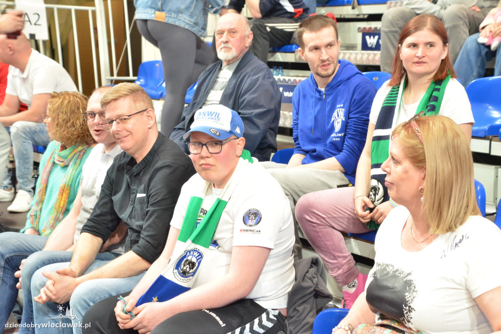 Kibice na meczu Anwil vs Twarde Pierniki