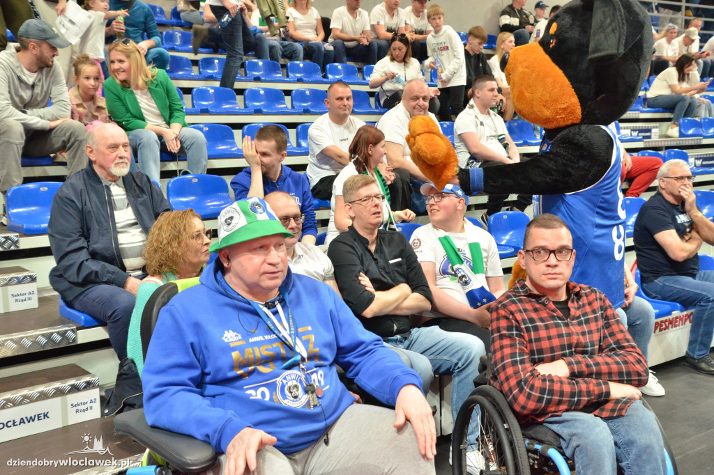 Kibice na meczu Anwil vs Twarde Pierniki