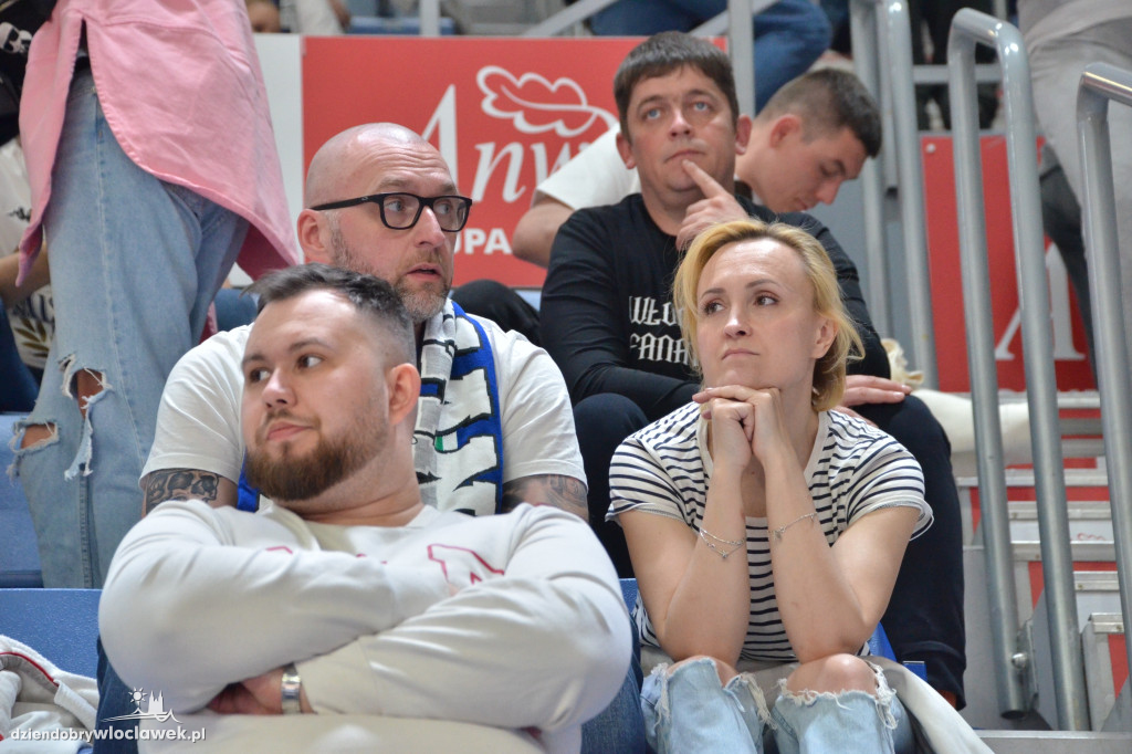 Kibice na meczu Anwil vs Twarde Pierniki