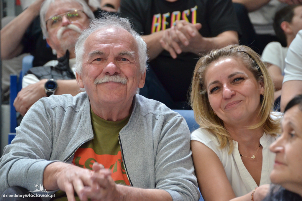 Kibice na meczu Anwil vs Twarde Pierniki