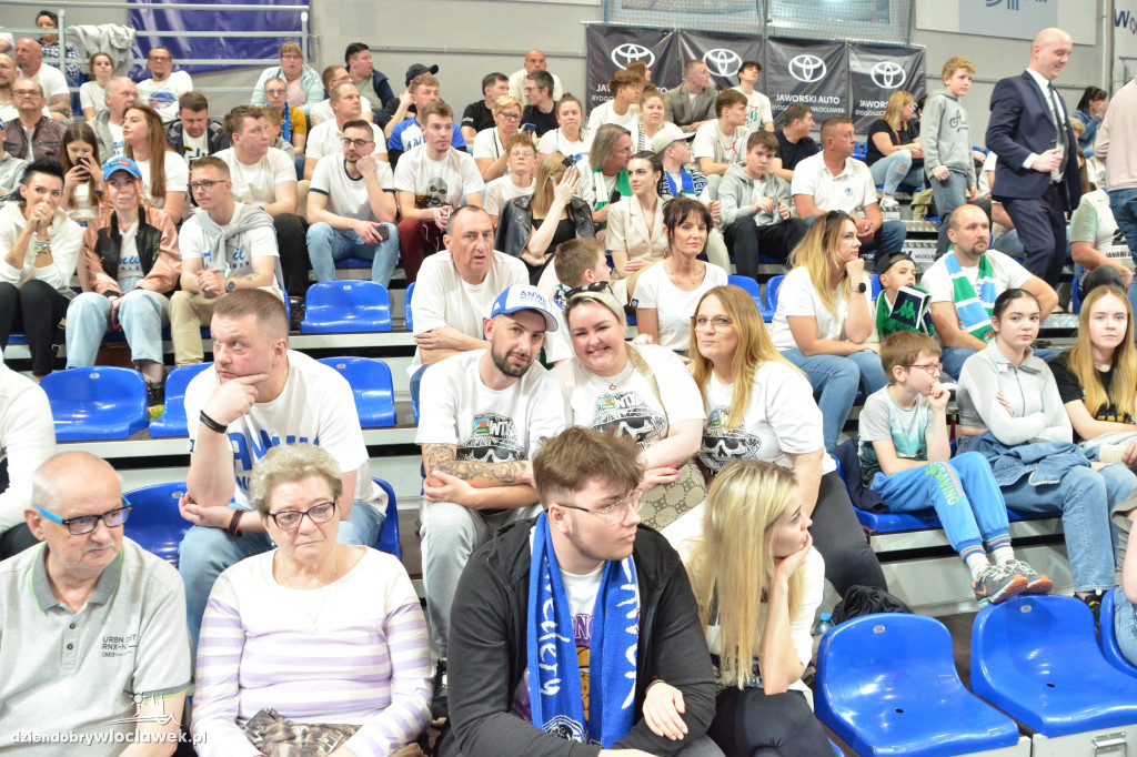 Kibice na meczu Anwil vs Twarde Pierniki
