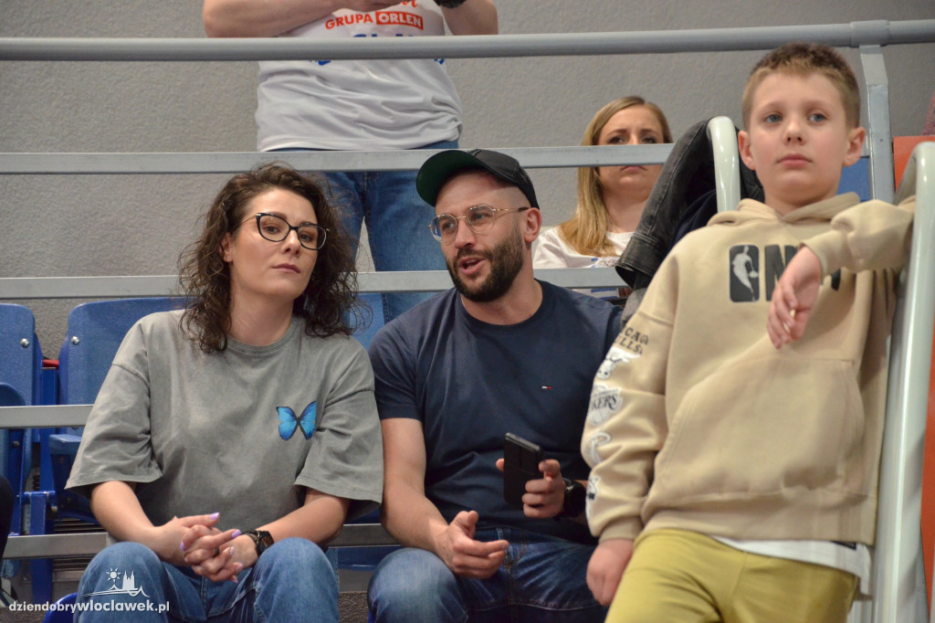 Kibice na meczu Anwil vs Twarde Pierniki
