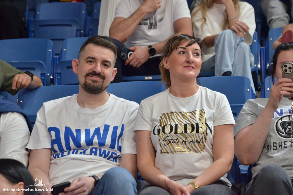 Kibice na meczu Anwil vs Twarde Pierniki