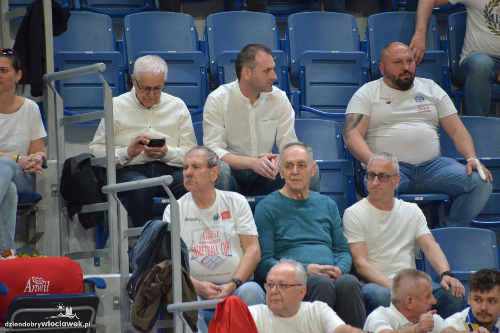 Kibice na meczu Anwil vs Twarde Pierniki