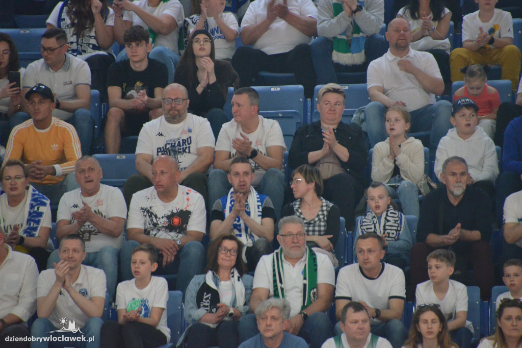 Kibice na meczu Anwil vs Twarde Pierniki