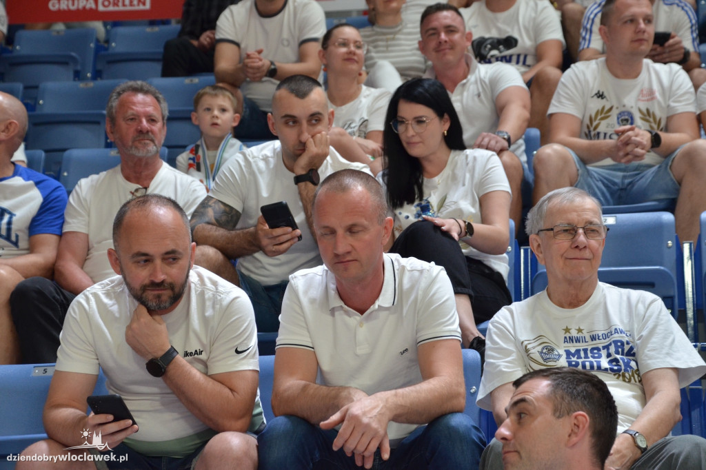 Kibice na meczu nr 2 Anwil vs Spójnia