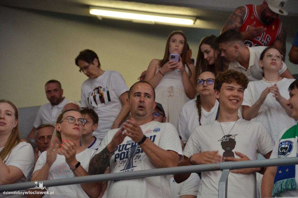 Kibice na meczu nr 2 Anwil vs Spójnia