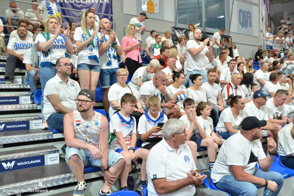Kibice na meczu nr 2 Anwil vs Spójnia