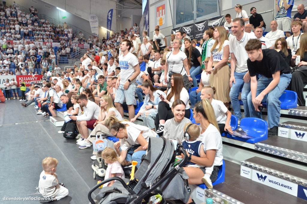 Kibice na meczu nr 2 Anwil vs Spójnia