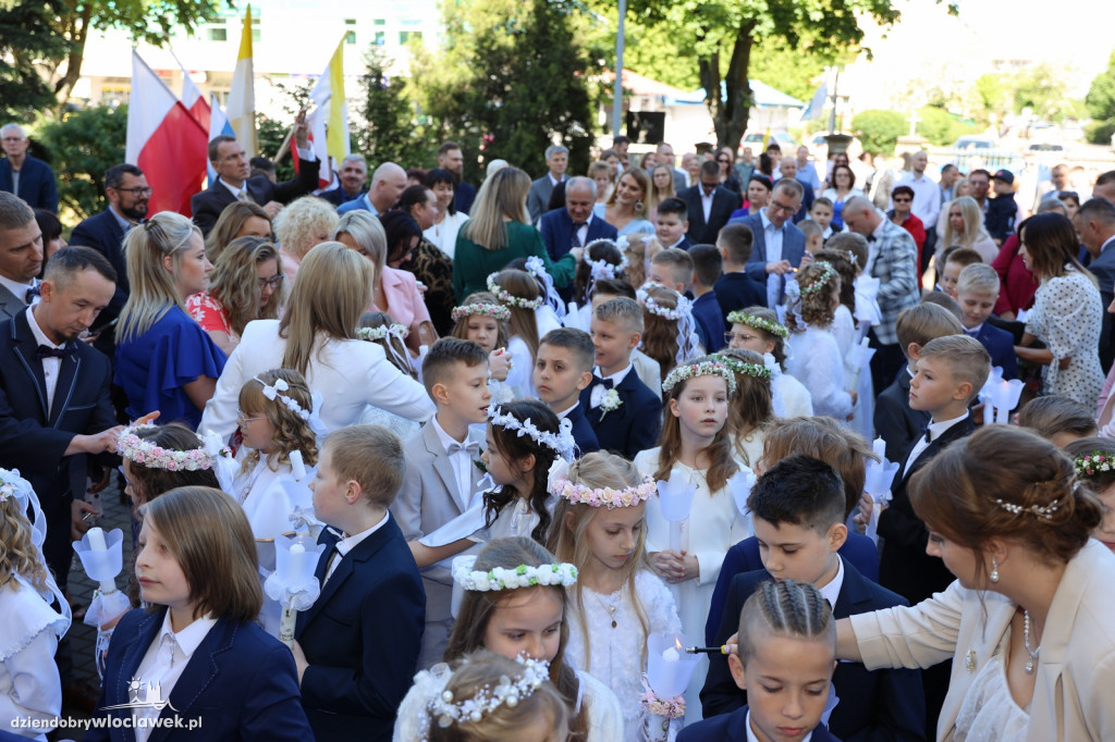 Komunia w parafii pw. św. Stanisława - SP 12