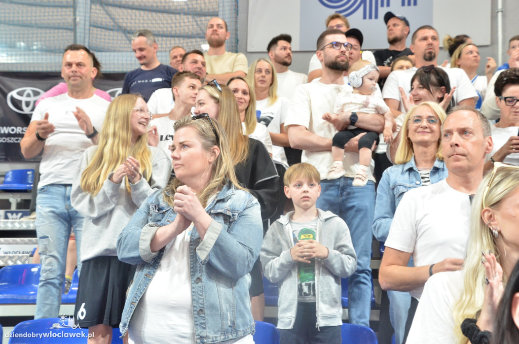 Kibice na meczu nr 5 Anwil vs Spójnia